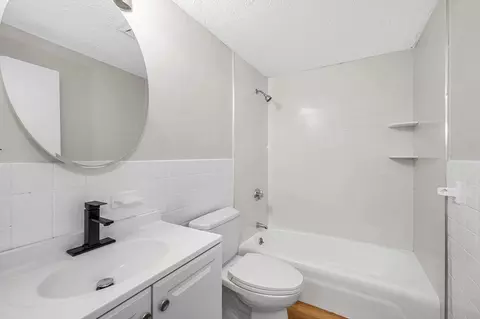 Bath - 22 Maple Ave, Danvers, MA 01923 photo 4 of 4