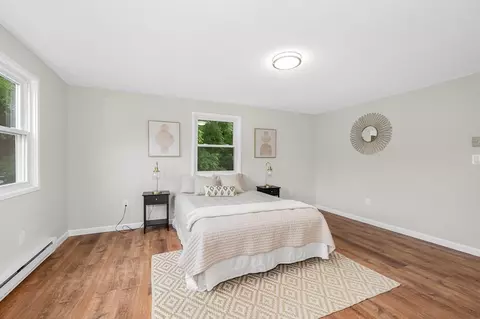 Bedroom - 22 Maple Ave, Danvers, MA 01923 photo 2 of 10