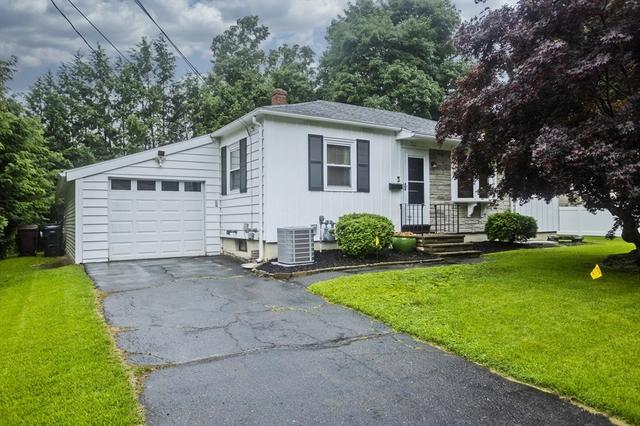 70 Vadnais St, Westfield, MA 01085