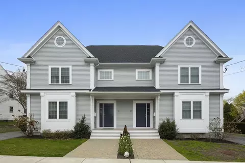 39 French St, Watertown, MA 02472