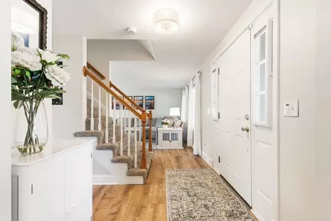 29 Wright Cir, Attleboro, MA 02703 photo 4