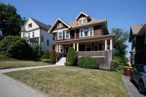 Exterior - 888 Rock St, Fall River, MA 02720 photo 3 of 8