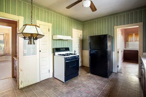 Kitchen - 888 Rock St, Fall River, MA 02720 photo 2 of 3