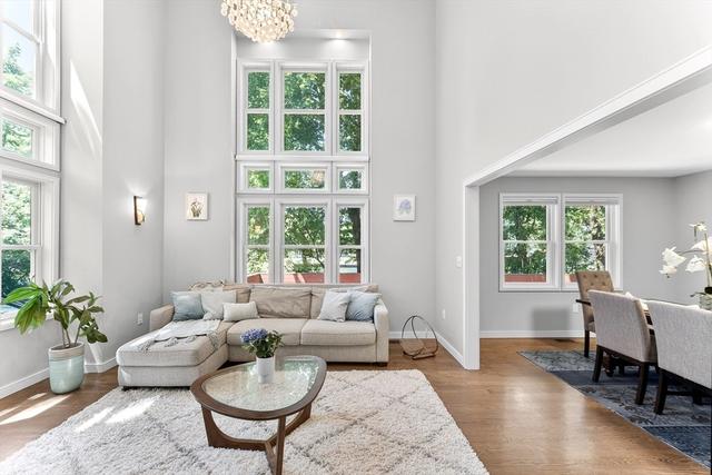 142 Edinboro St #142, Newton, MA 02460