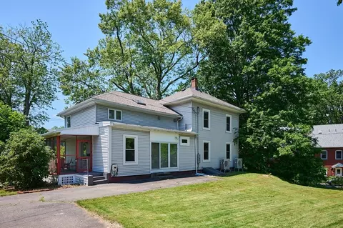 60 Clark Ave, Northampton, MA 01060