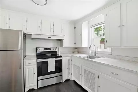 4 Ponkapoag Way, Canton, MA 02021 photo 7