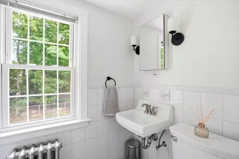 4 Ponkapoag Way, Canton, MA 02021 photo 16