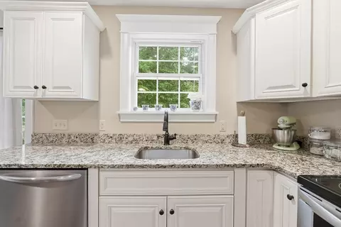 Kitchen - 215 Sarty Rd, Warren, MA 01083 photo 4 of 7