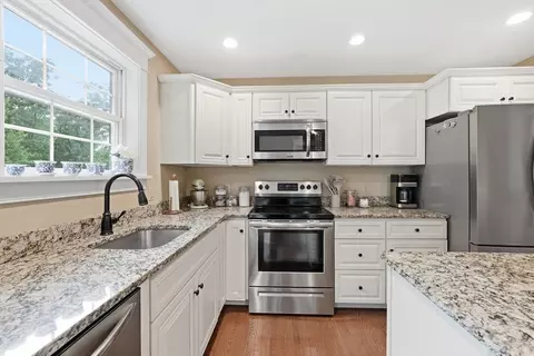 Kitchen - 215 Sarty Rd, Warren, MA 01083 photo 6 of 7