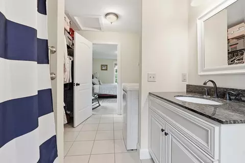 Bath - 215 Sarty Rd, Warren, MA 01083 photo 1 of 4
