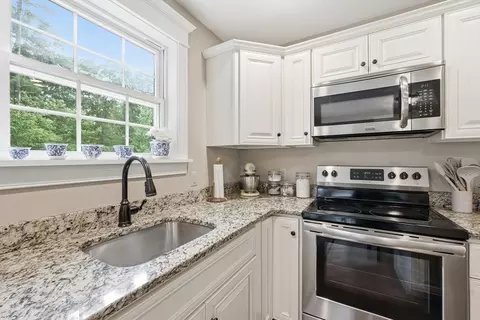Kitchen - 215 Sarty Rd, Warren, MA 01083 photo 5 of 7
