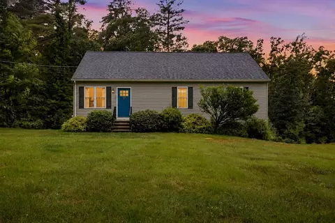 Exterior - 215 Sarty Rd, Warren, MA 01083 photo 2 of 5