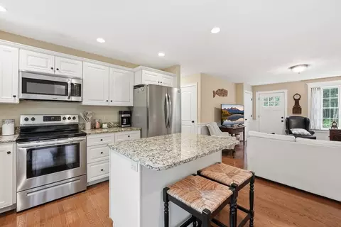Kitchen - 215 Sarty Rd, Warren, MA 01083 photo 3 of 7