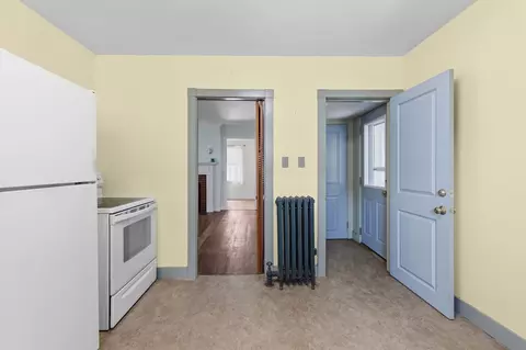 Entry Way - 564 Montgomery St, Fall River, MA 02720 photo 1 of 7