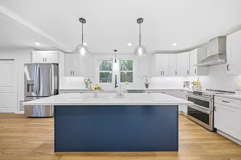 52 Rangeley Rd #52, Newton, MA 02465 photo 11