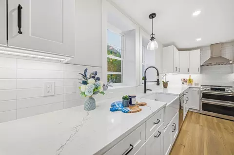 52 Rangeley Rd #52, Newton, MA 02465 photo 13