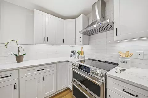 52 Rangeley Rd #52, Newton, MA 02465 photo 17