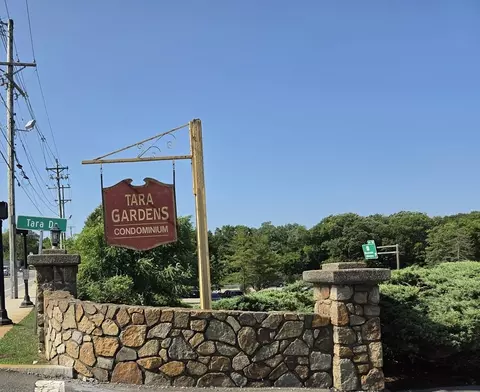 7 Tara Dr #7, Weymouth, MA 02188
