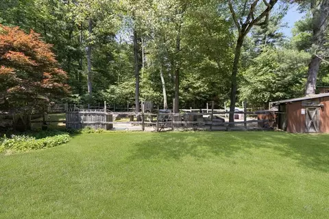218 Mechanic, Upton, MA 01568 photo 33
