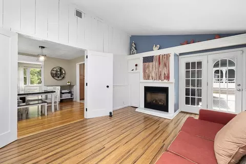 218 Mechanic, Upton, MA 01568 photo 9