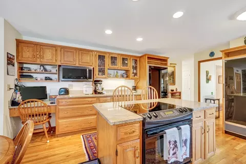 15 Devincent Dr, Stow, MA 01775 photo 10