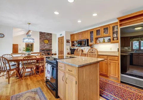 15 Devincent Dr, Stow, MA 01775 photo 9