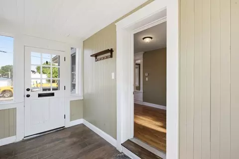 Entry Way - 27 Johnson St, Fall River, MA 02723 photo 2 of 4