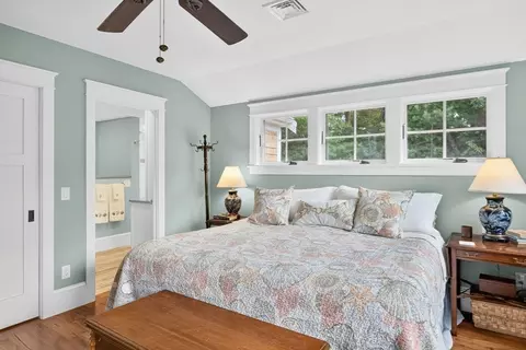 Bedroom - 105 Bay Rd, Cotuit, MA 02635 photo 1 of 2