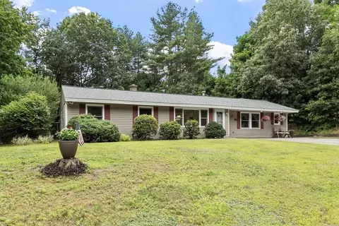17 Parlee Rd, Chelmsford, MA 01824
