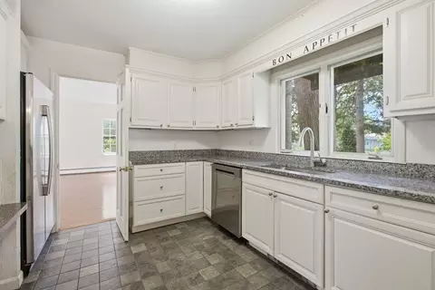 31 Ober St, Beverly, MA 01915 photo 6