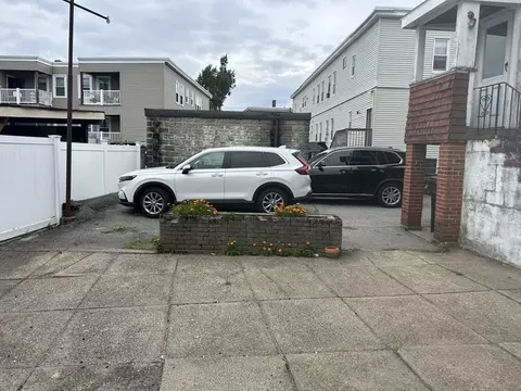 33 Nichols St, Everett, MA 02149 photo 28
