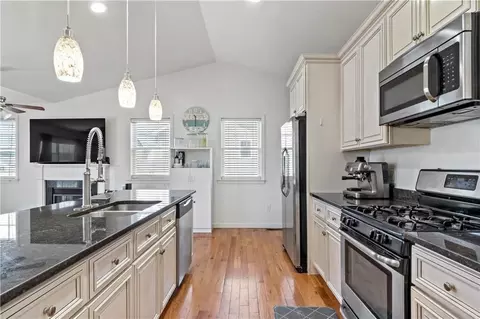 Kitchen - 139 Danielle Dr, Woonsocket, RI 02895 photo 2 of 3