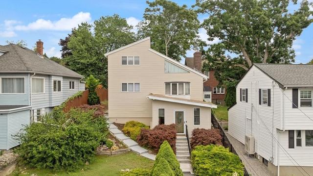 75 Andrews St, Medford, MA 02155