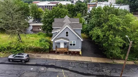 22 Plymouth St, Fitchburg, MA 01420