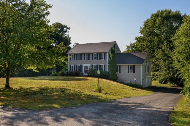 9 Cameron Dr, Rutland, MA 01543