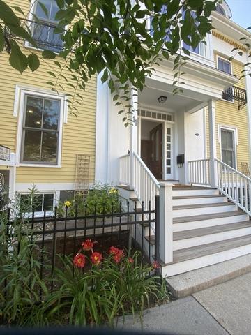 11 Magazine #B, Cambridge, MA 02139