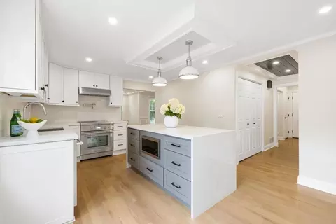 Kitchen - 19 Oakland Ave #19, Needham, MA 02492 photo 3 of 3