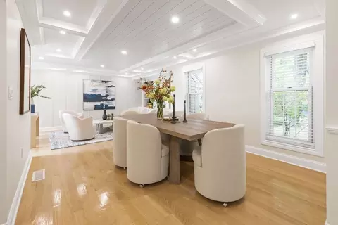 Dining - 19 Oakland Ave #19, Needham, MA 02492 photo 1 of 1