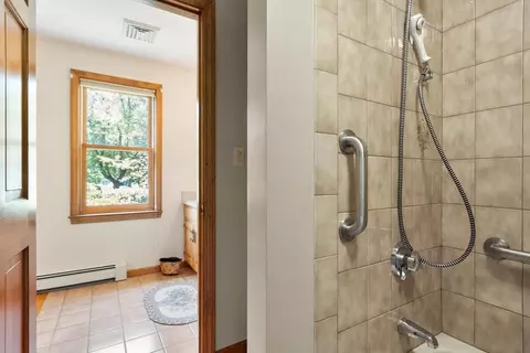 65 Blithewood Ave, Worcester, MA 01604 photo 35