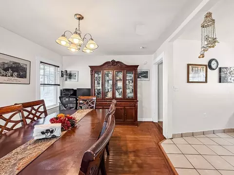 Dining - 76 Baldwin Ave, Everett, MA 02149 photo 2 of 3