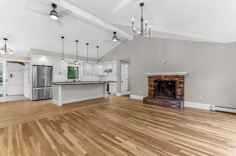 2800 County St, Dighton, MA 02715 photo 8
