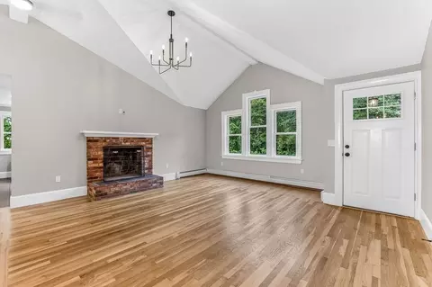 2800 County St, Dighton, MA 02715 photo 9
