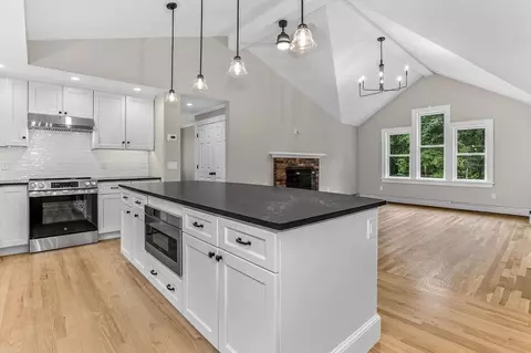 2800 County St, Dighton, MA 02715 photo 6
