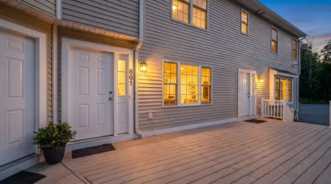 861 Washington St #2, Canton, MA 02021