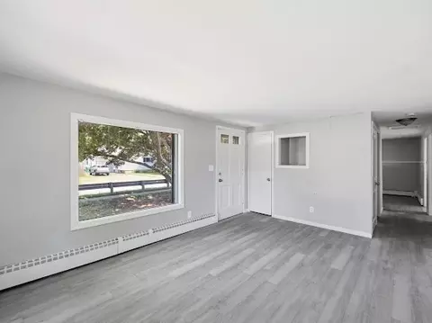 535 Prospect St, Chicopee, MA 01020 photo 9