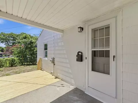 535 Prospect St, Chicopee, MA 01020 photo 3