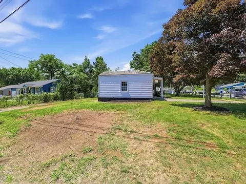 535 Prospect St, Chicopee, MA 01020 photo 28