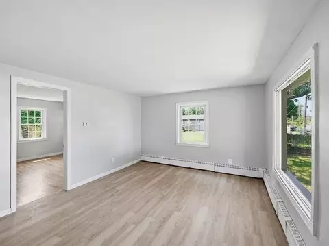 535 Prospect St, Chicopee, MA 01020 photo 7