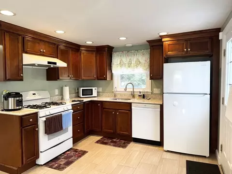 25 Breede Ter, Dedham, MA 02026 photo 10