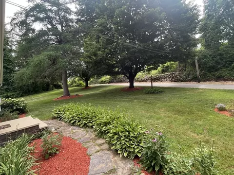 1042 Turkey St, Hardwick, MA 01082 photo 2
